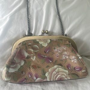 Patricia Nash clutch handbag in excellent condition. Crackled rose garden
